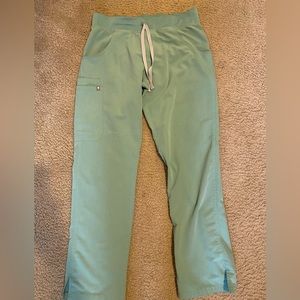 Kade Figs Scrub Bottoms